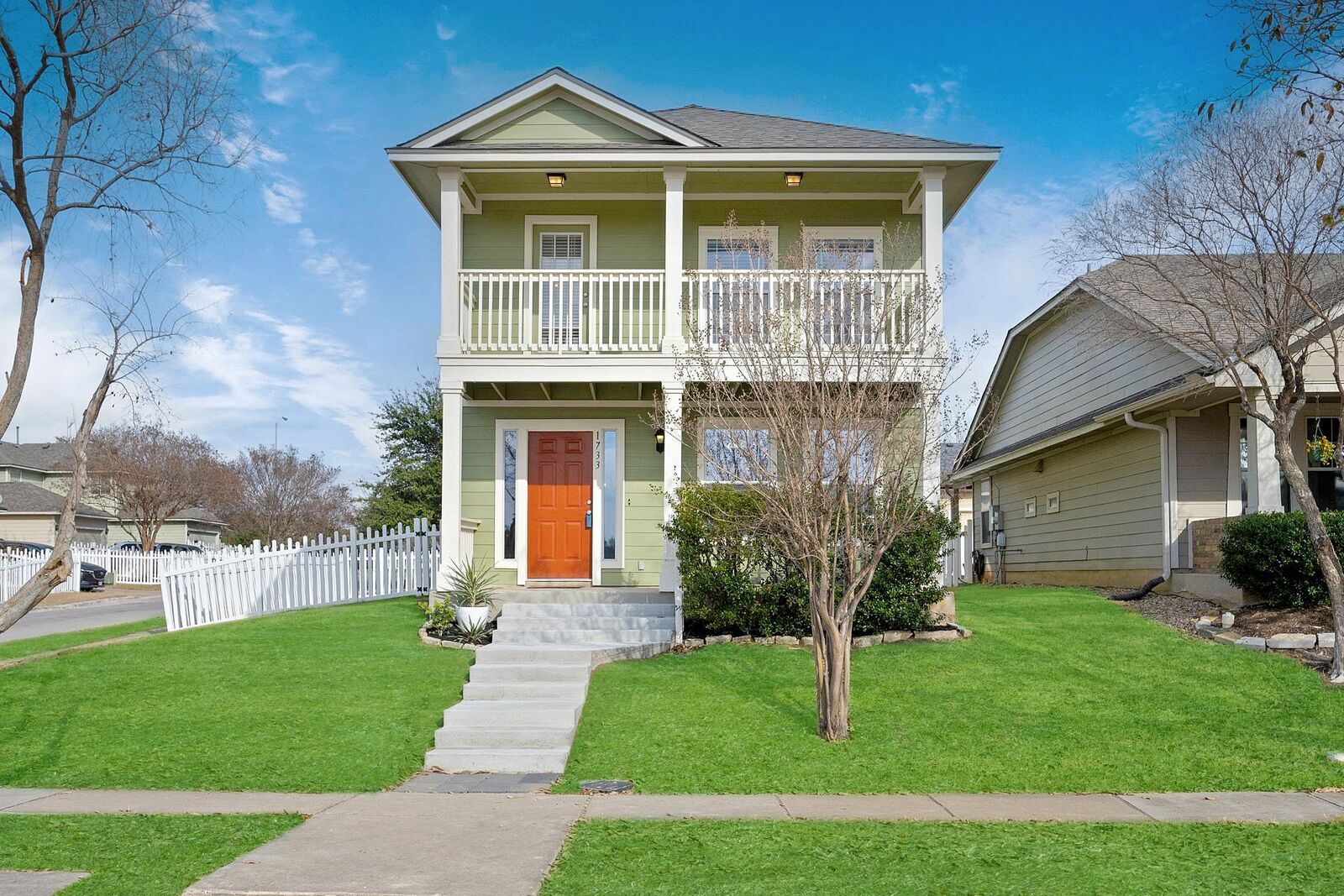 Property Photo:  1733 Thompson Trail  TX 78664 