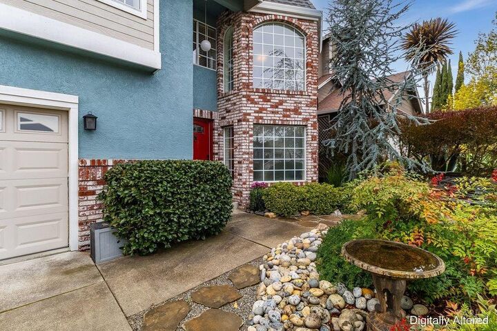 Property Photo: 648 E J Street CA 94510