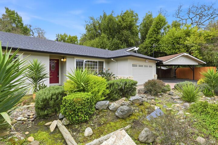 Property Photo: 12 Angelica Court CA 94947