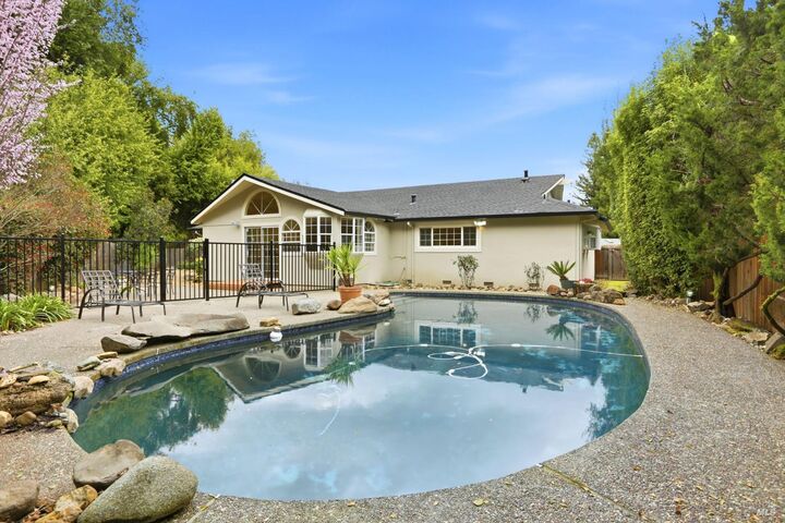 Property Photo: 12 Angelica Court CA 94947