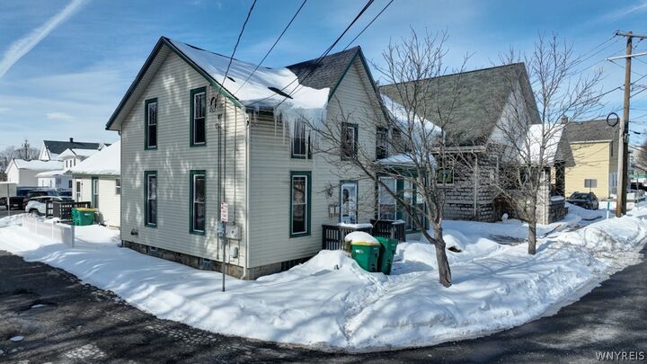 Property Photo: 35 Temple Place NY 14052