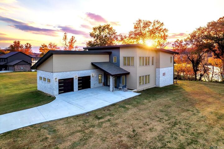 Property Photo: 5 Sowbug Circle AR 72626