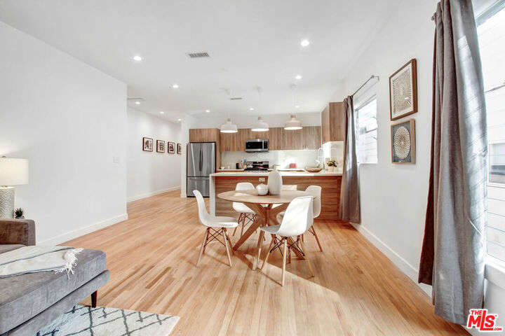 Property Photo:  434 N Ogden Dr  CA 90036 