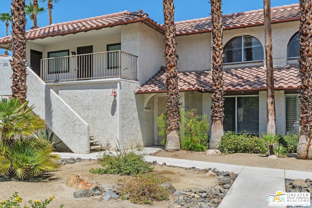 Property Photo:  1852 N Mira Loma Way  CA 92262 