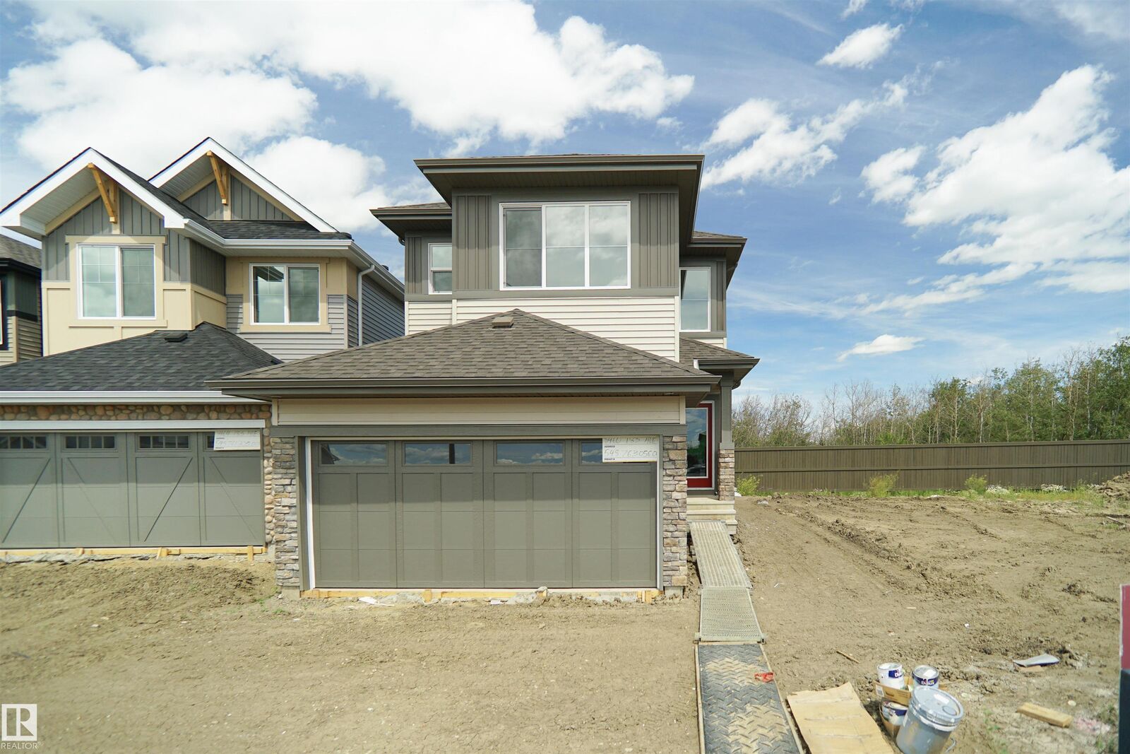 Property Photo:  4635 Kinsella Landing SW  AB T6W 5G9 
