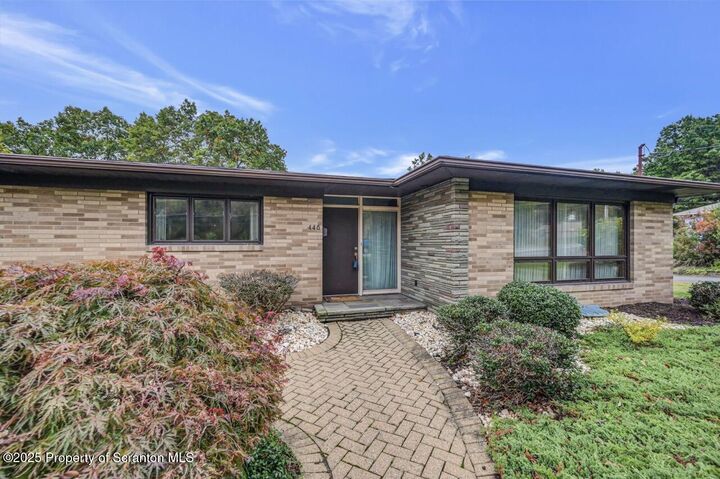 Property Photo: 446 Kennedy Drive PA 18403