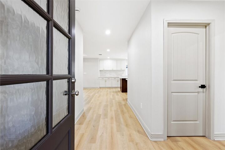 Property Photo:  925 County Road 737B  TX 77511 