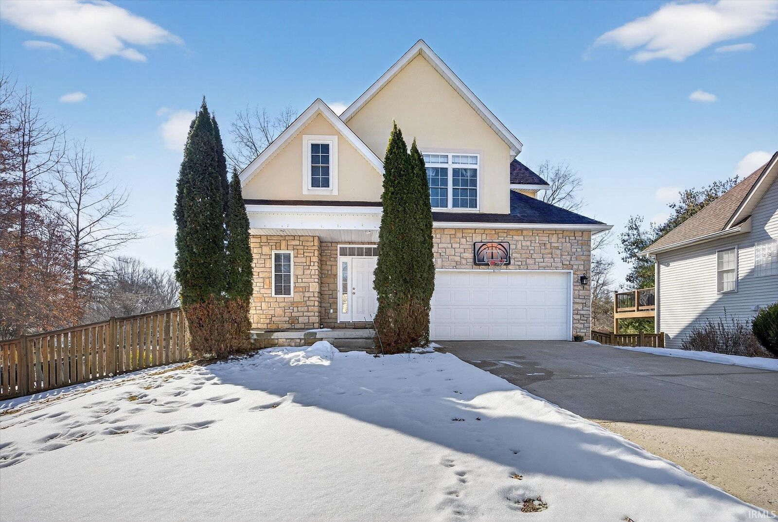 Property Photo:  1982 E Cheyanne Lane  IN 47401 