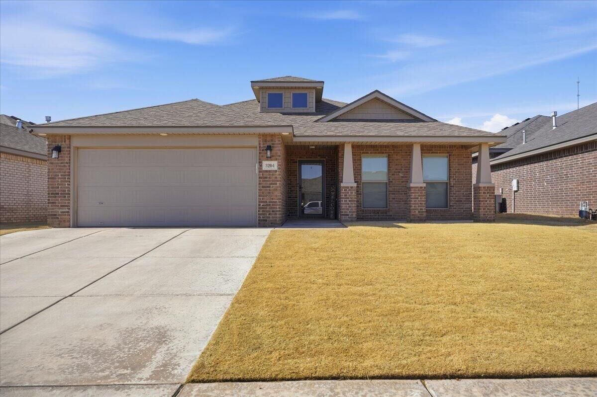 Property Photo:  3204 Volney Avenue  TX 79407 