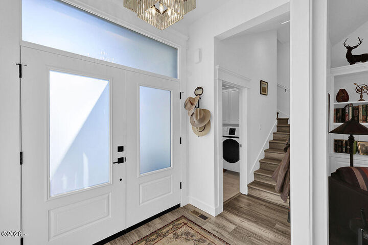 Property Photo:  928 SW Coral Street  OR 97448 