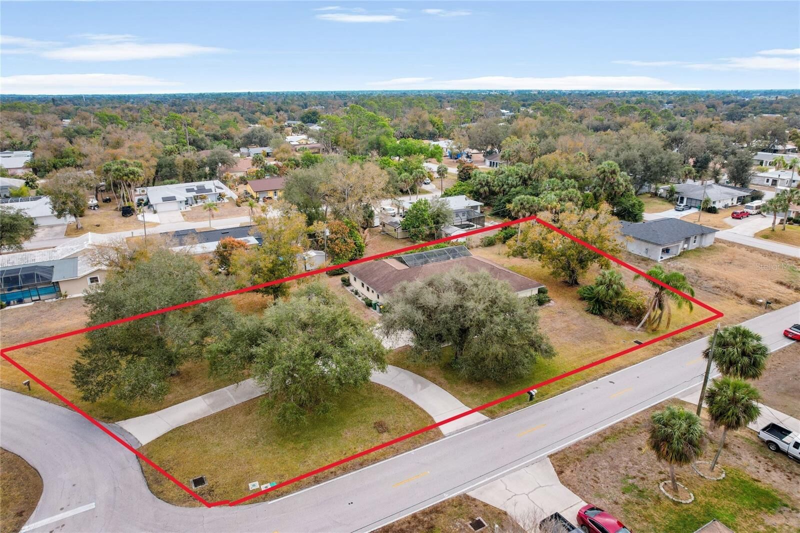 Property Photo: 1374 Salyers Street FL 33952
