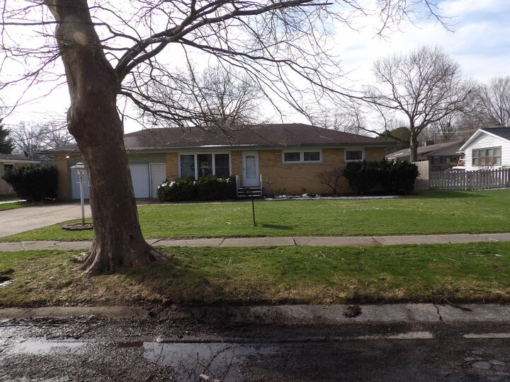 Property Photo:  415 Remus Drive  MI 49107 