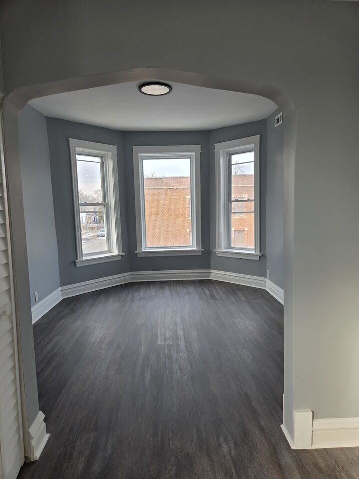 Property Photo:  1452 W 62nd Street 2-F  IL 60636 