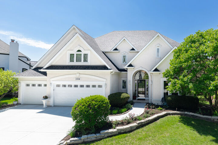 Property Photo:  2308 Hillsboro Lane  IL 60564 