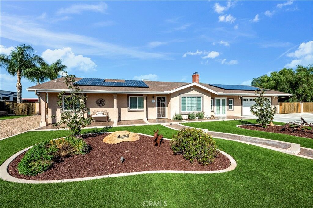 Property Photo: 28600 Tulita Lane CA 92584