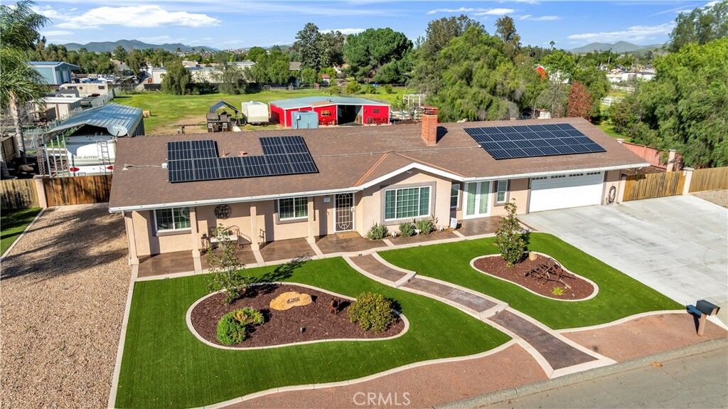 Property Photo: 28600 Tulita Lane CA 92584