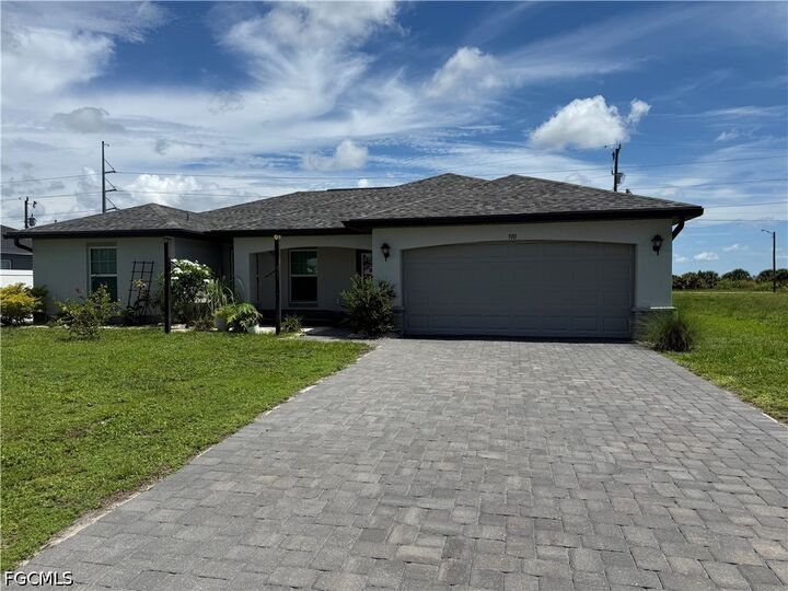 Property Photo:  910 NW 8th Terrace  FL 33993 