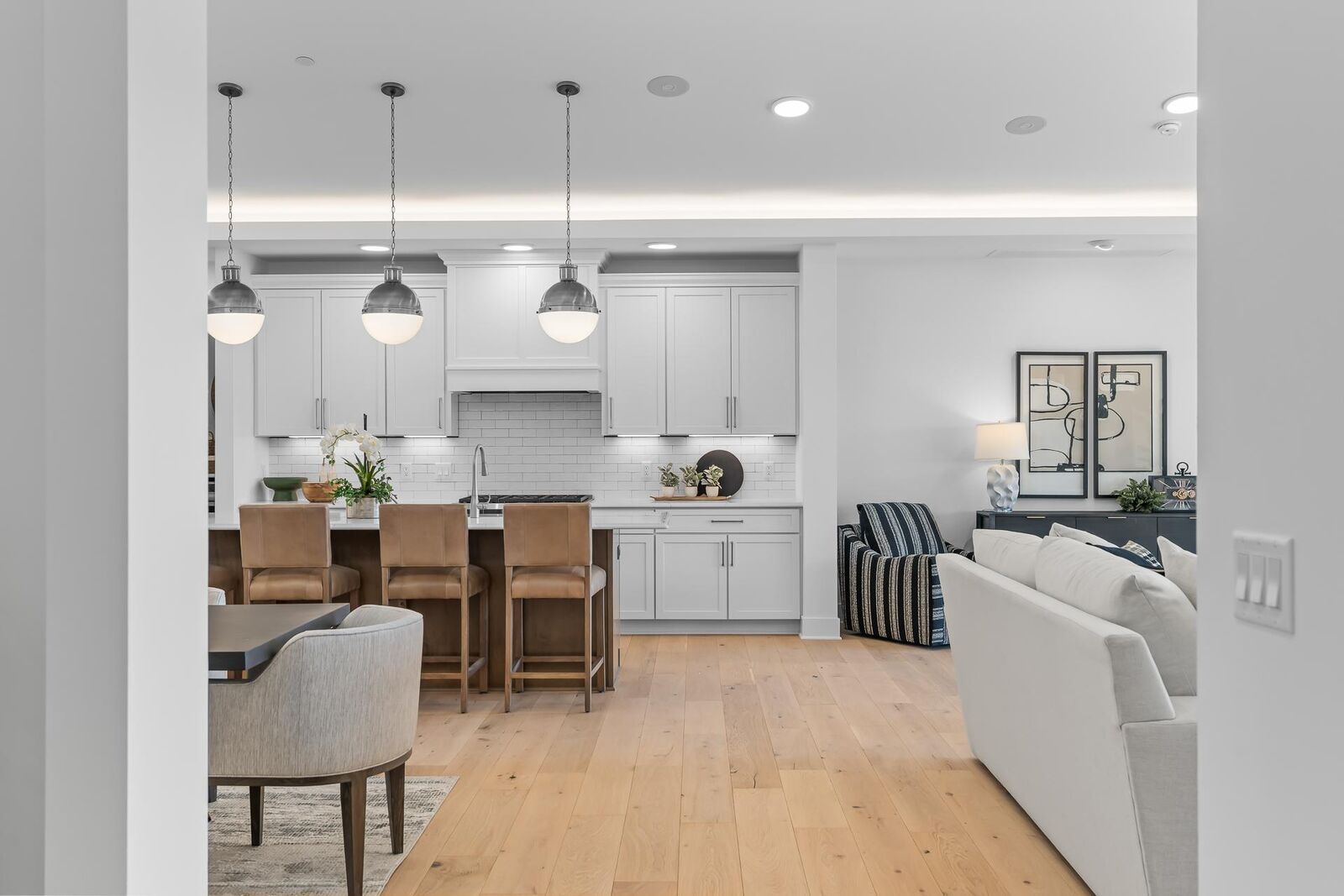 Property Photo:  1 Hill Farm Road 300  MN 55127 