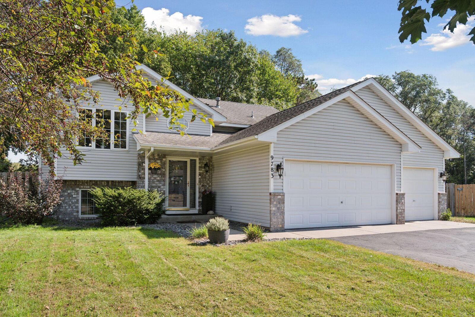 Property Photo: 9783 Hames Court S MN 55016