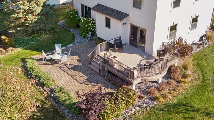 Property Photo:  2001 Henry Street N  MN 55109 