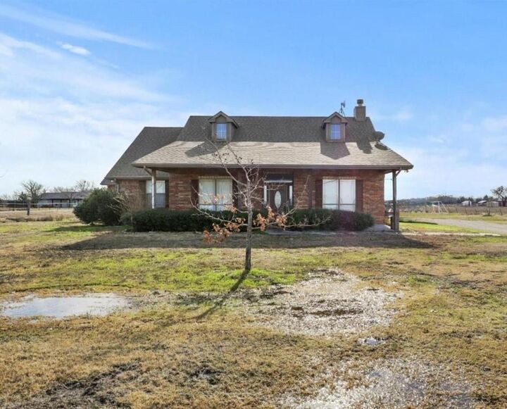 Property Photo:  2170 County Road 269  TX 75114 