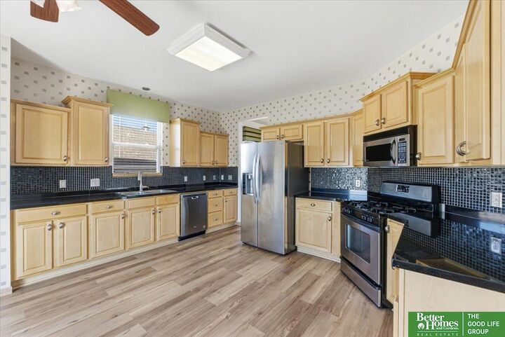 Property Photo:  2102 Sunburst Drive  NE 68046 