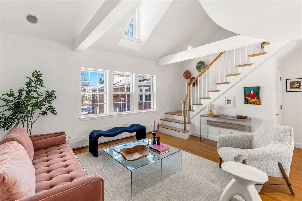 Property Photo:  76 Boylston Street 4  MA 02467 