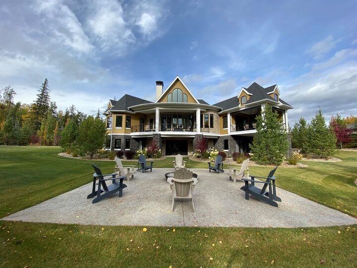 Property Photo: 61033 704A Township AB T8W 5K2