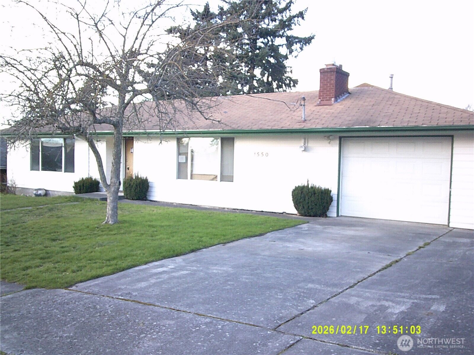 Property Photo:  1550 NE 8th Avenue  WA 98277 