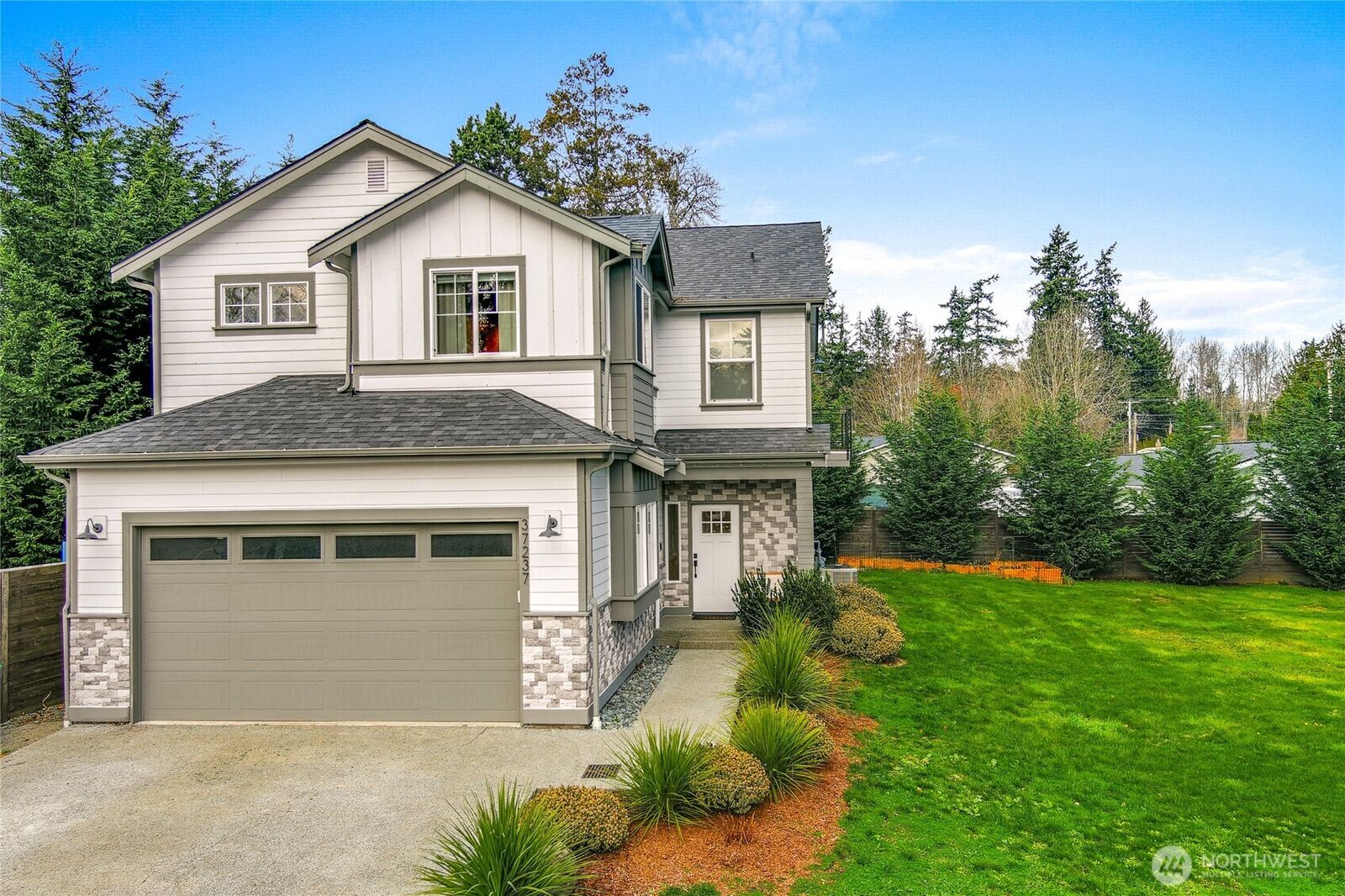 Property Photo:  37237  42nd Avenue S  WA 98001 