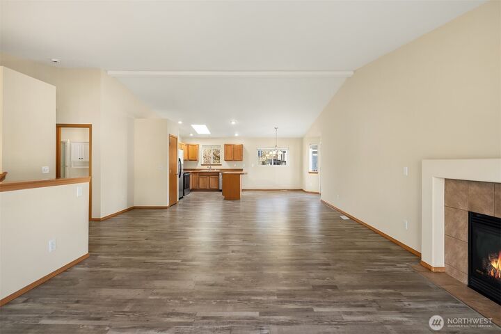 Property Photo:  5714  80th Avenue NE  WA 98270 