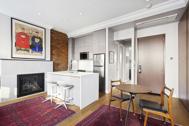 Property Photo: 459 W 47th Street 2R NY 10036