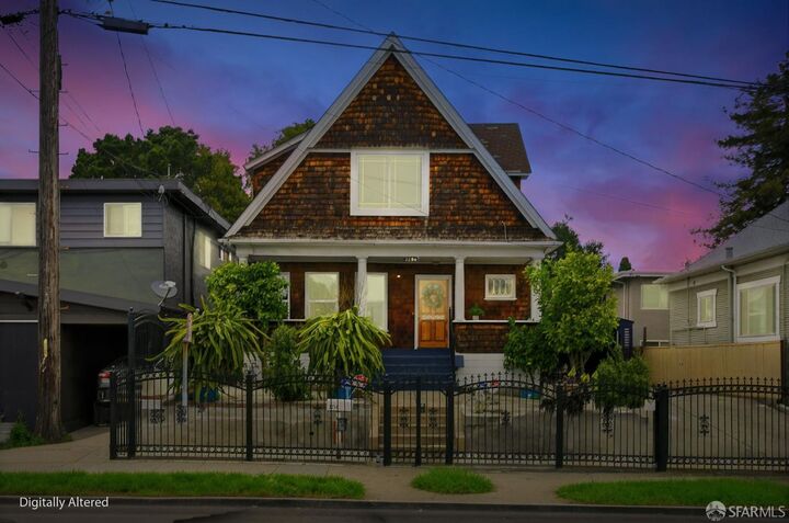 Property Photo:  3256 Prentiss Street  CA 94601 
