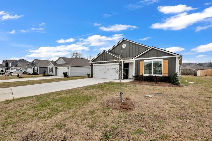 Property Photo:  1114 Waverley Ln SW  AL 35055 - CULLMAN 