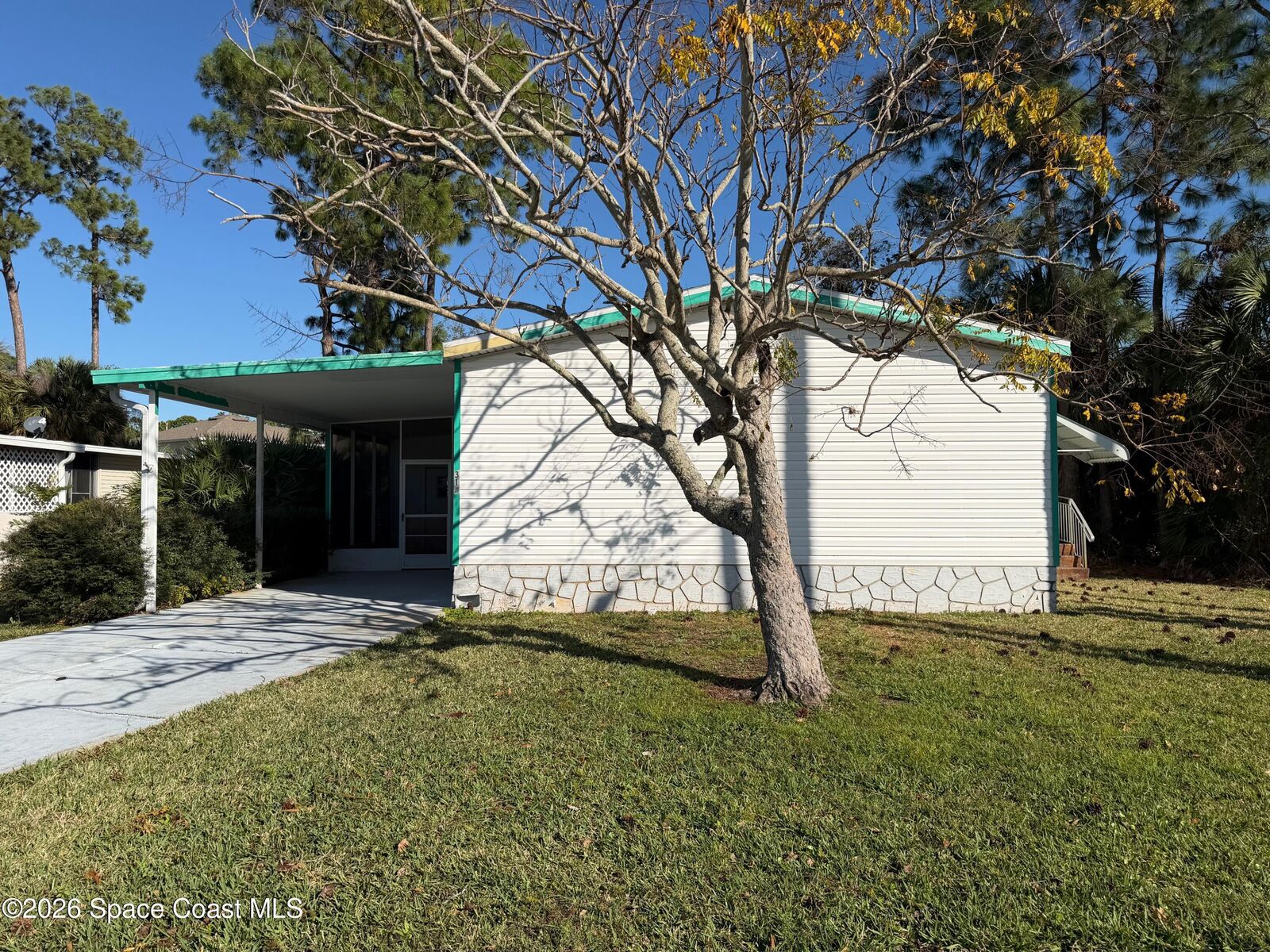 Property Photo:  314 San Mateo Boulevard  FL 32780 