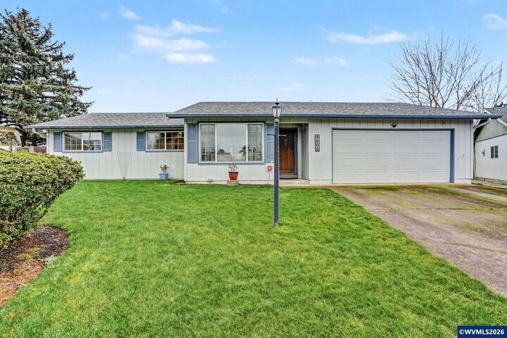 Property Photo:  4806 Capistrano Ct NE  OR 97305 