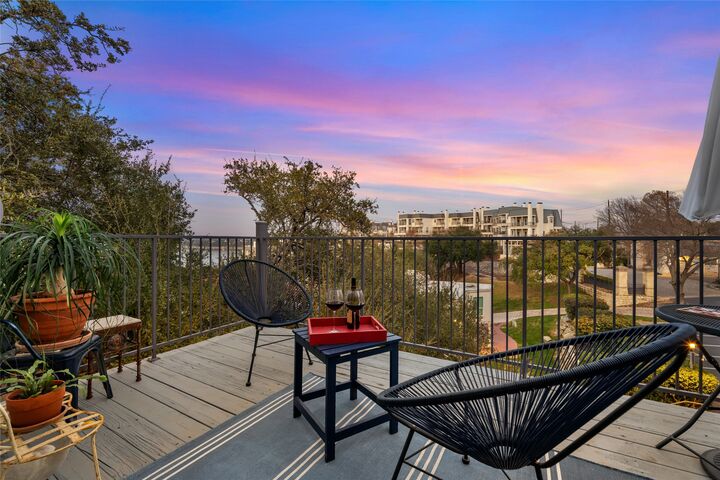 Property Photo:  2918 Ranch Road 620 N C120  TX 78734 