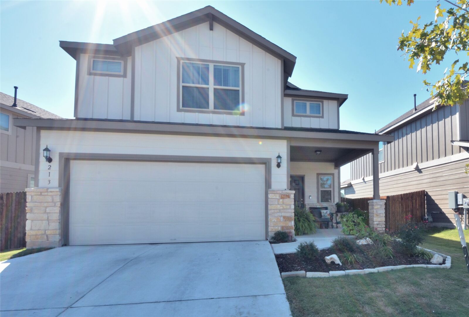 Property Photo:  213 Compania Drive  TX 78642 