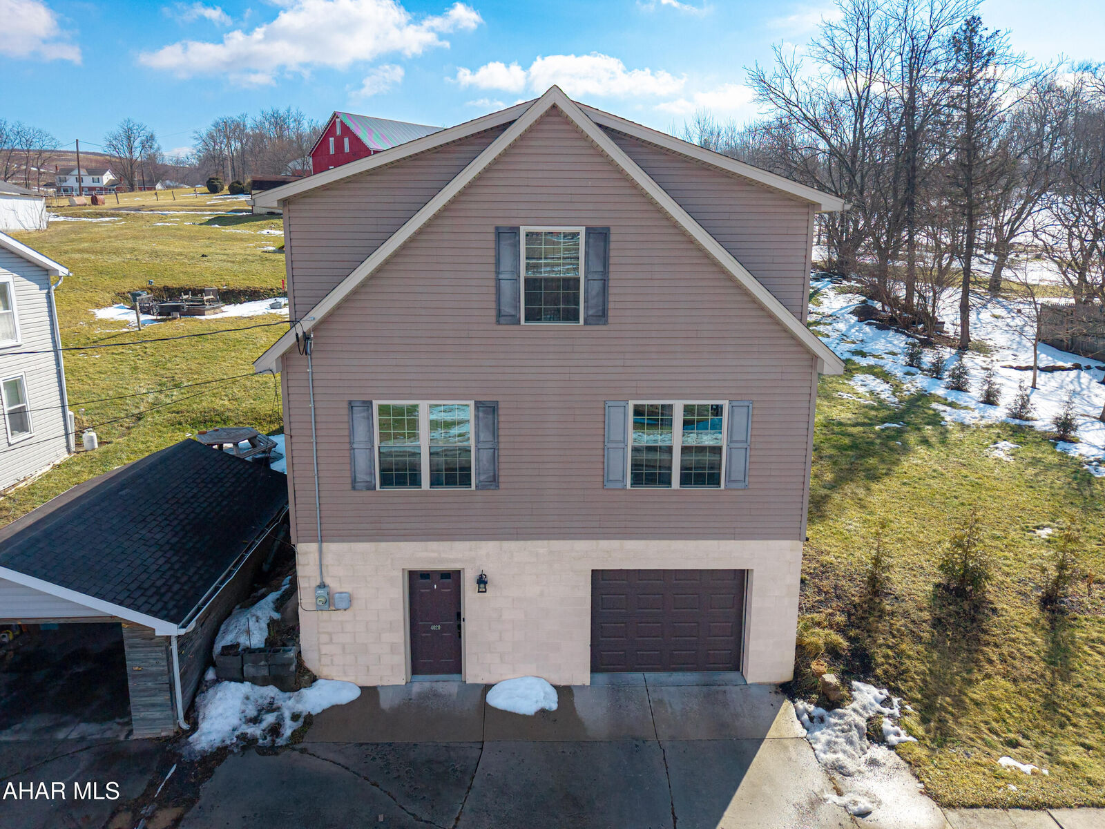 Property Photo:  4020 Cortland Drive  PA 15554 