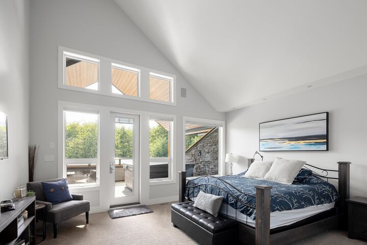 Property Photo: 40257 Aristotle Drive BC V8B 0S6