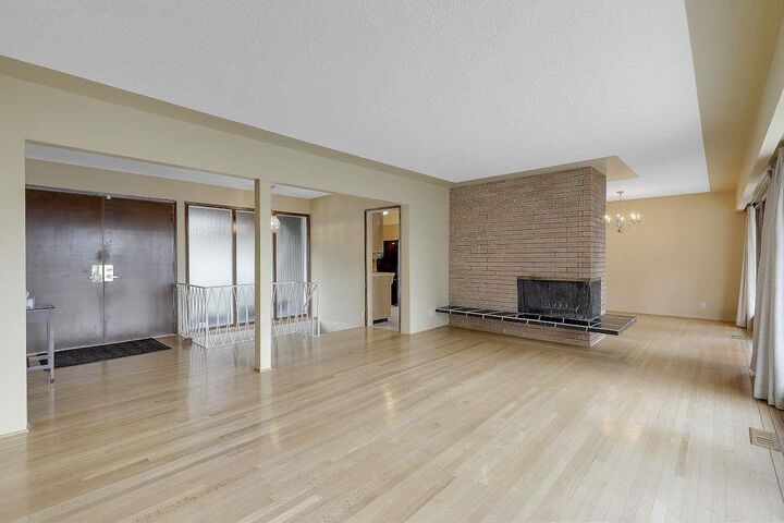 Property Photo: 13753 114 Avenue BC V3R 2L6