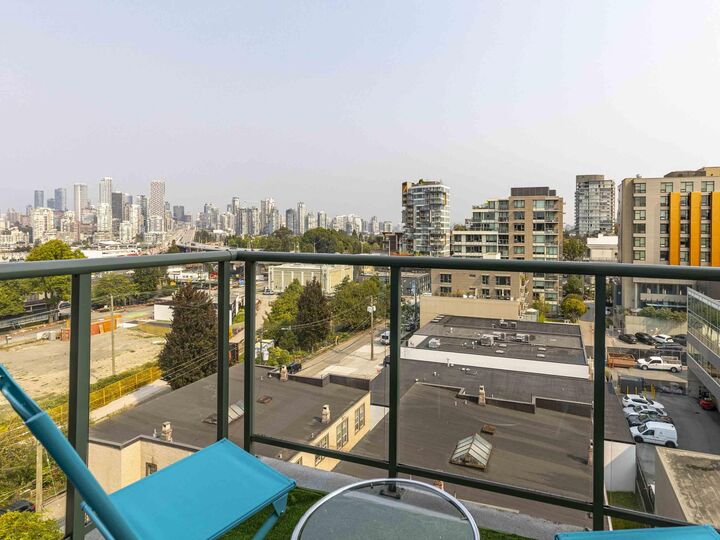 Property Photo:  2288 Pine Street 904  BC V6J 5G4 