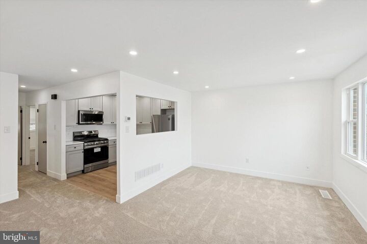 Property Photo:  1720 Kennedy Street  PA 19124 