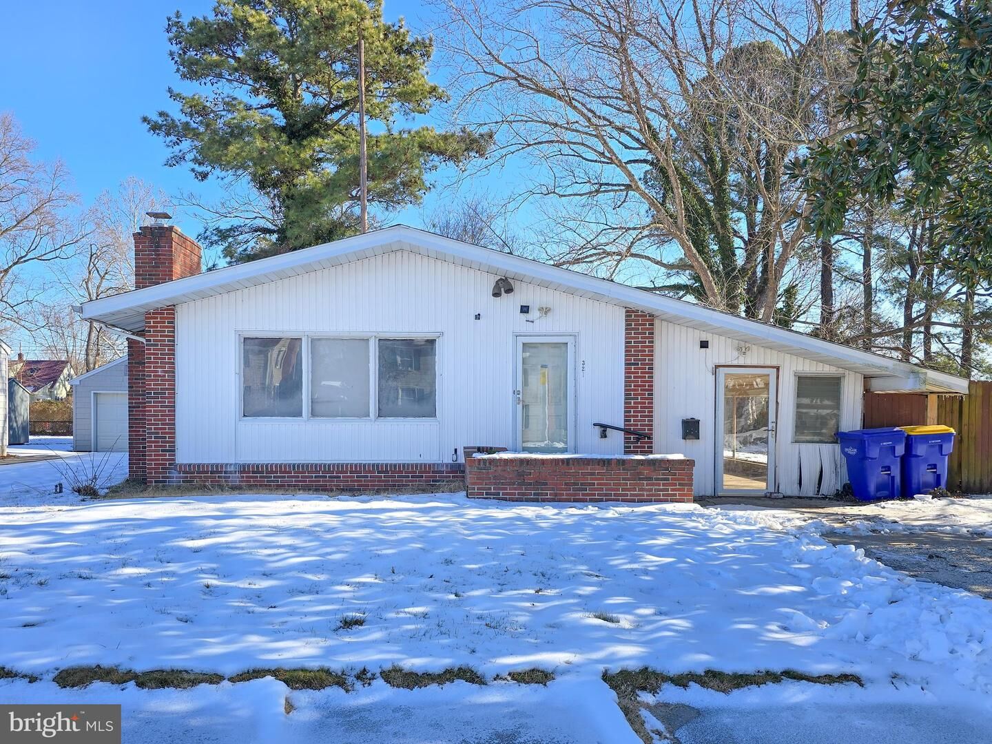 Property Photo:  321 N Willey Street  DE 19973 