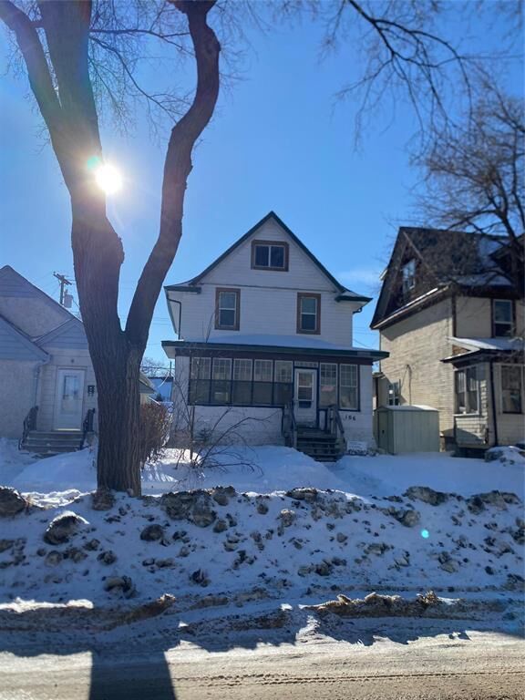 Property Photo: 106 Polson Avenue MB R2W 0M4