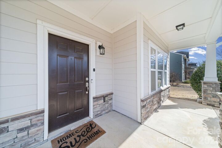 Property Photo:  15224 Kissimmee Lane  NC 28227 