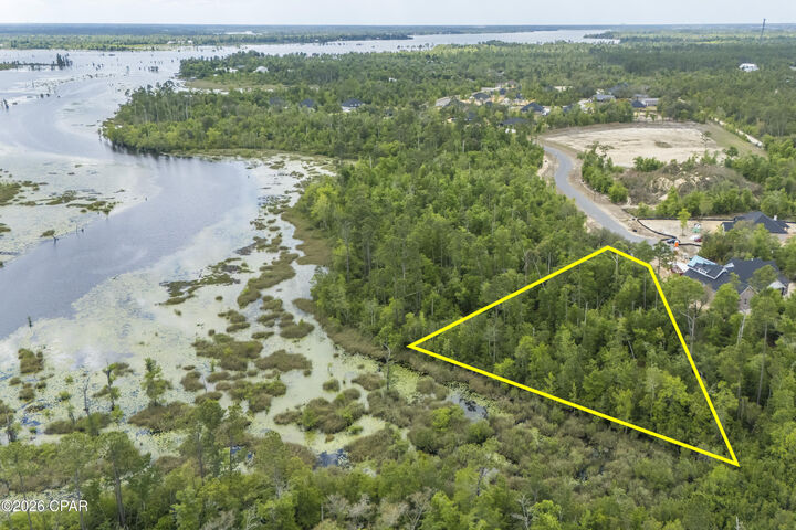 Property Photo:  9916 Summer Creek Drive  FL 32409 