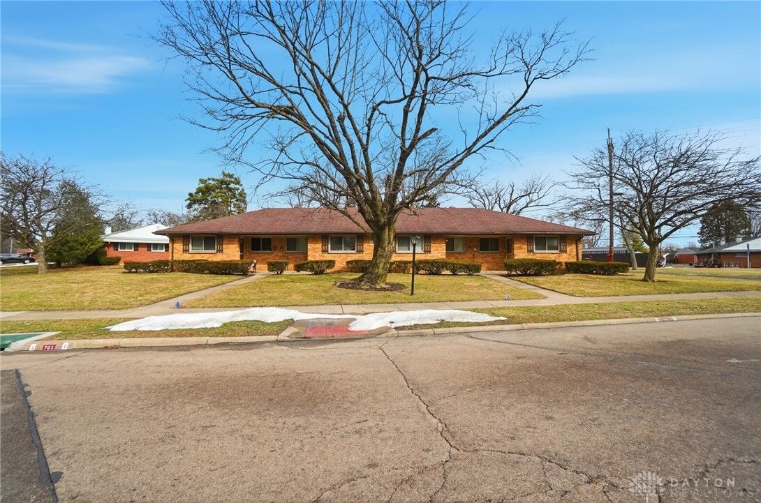 Property Photo:  701 Wiltshire Boulevard  OH 45419 