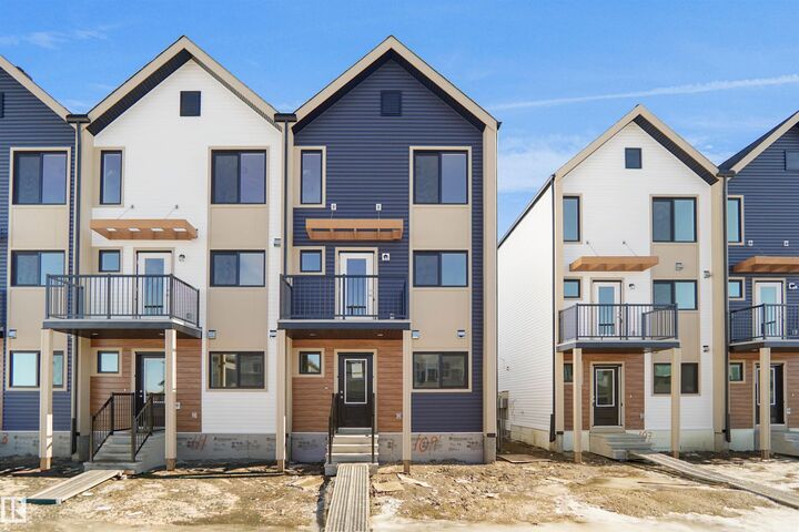 Property Photo:  109 Nerine Crescent  AB T8N 8C6 