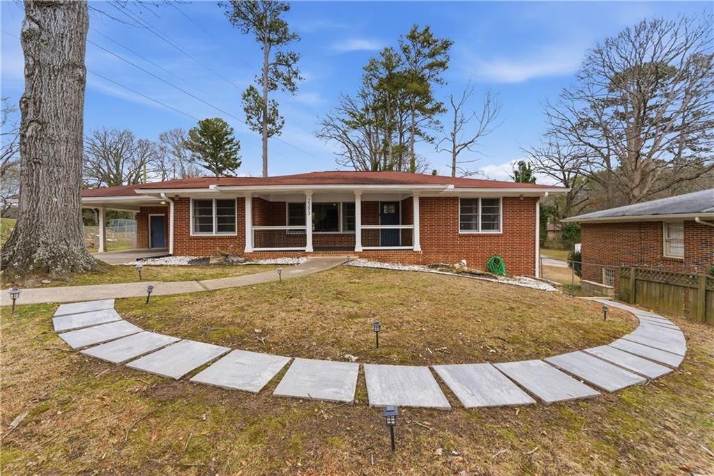 Property Photo:  2393 Lilla Circle SW  GA 30310 